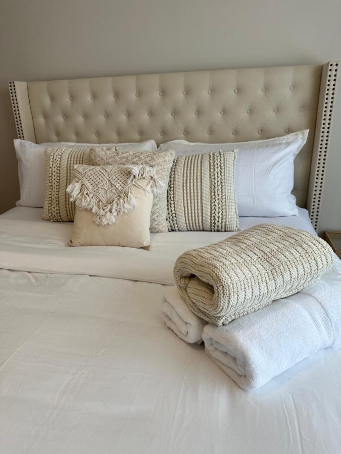 The Stay Lounge Ottawa Bagian luar foto