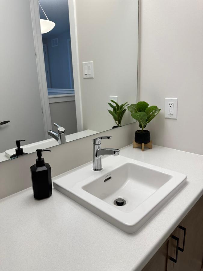 The Stay Lounge Ottawa Bagian luar foto